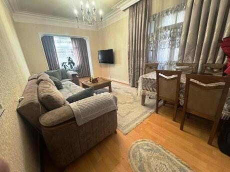 Elan №5997296 - Bakı, Neftçilər m., 4 otaqlı, 100 m², 4/9 mərtəbə