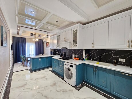 4 otaqlı yeni tikili - Nəsimi r. - 166 m²