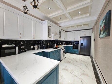 4 otaqlı yeni tikili - Nəsimi r. - 166 m²