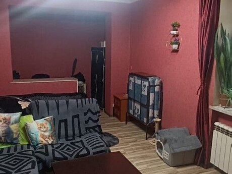 1 otaqlı köhnə tikili - Qaraçuxur q. - 40 m²