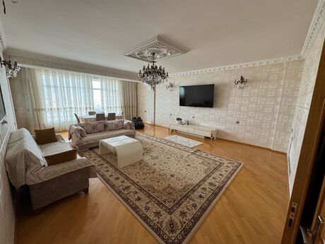 3-комн. новостройка - м. Нариман Нариманов - 156 м²