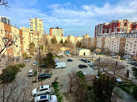 3 otaqlı köhnə tikili - Qara Qarayev m. - 80 m²