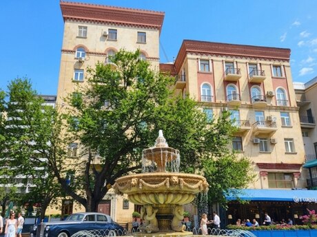 Elan №5997825 - Bakı, Sahil m., 3 otaqlı, 80 m², 2/6 mərtəbə