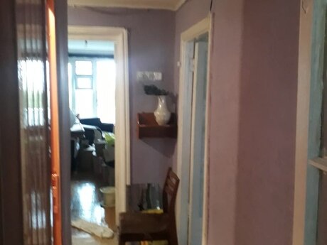 3 otaqlı köhnə tikili - İnşaatçılar m. - 78 m²