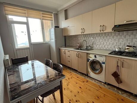 1 otaqlı köhnə tikili - Əhmədli m. - 50 m²