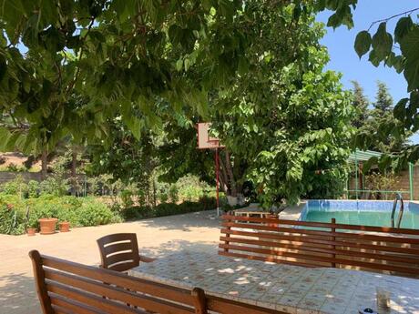 6 otaqlı həyət evi/bağ evi - Nardaran q. - 360 m²