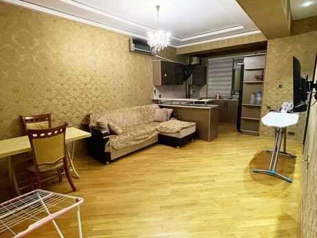 Elan №5997969 - Bakı, Yeni Yasamal q., 3 otaqlı, 72 m², 6/12 mərtəbə