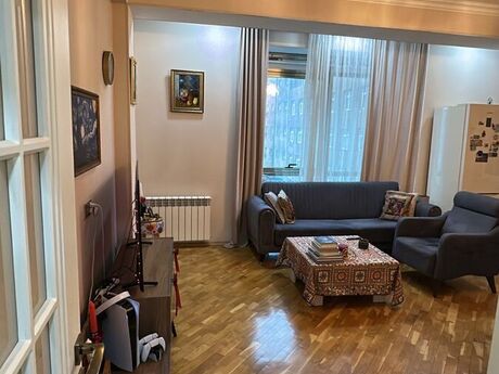 2 otaqlı yeni tikili - Elmlər Akademiyası m. - 74 m²