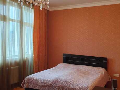 3 otaqlı yeni tikili - Nəsimi r. - 135 m²