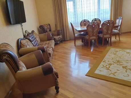 3 otaqlı yeni tikili - Nəsimi r. - 135 m²
