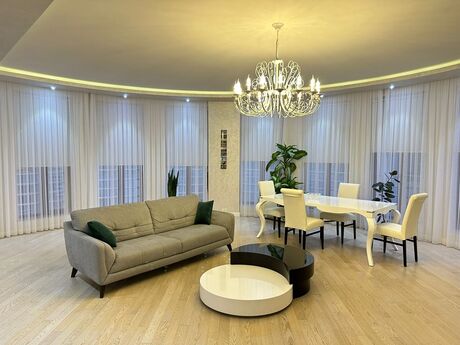 3 otaqlı yeni tikili - Şah İsmayıl Xətai m. - 130 m²