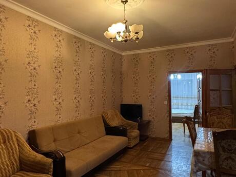 Elan №5998288 - Bakı, Nəsimi m., 2 otaqlı, 50 m², 5/5 mərtəbə