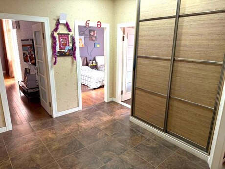 3 otaqlı yeni tikili - 8 Noyabr m. - 115 m²