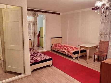 2 otaqlı köhnə tikili - Elmlər Akademiyası m. - 38 m²