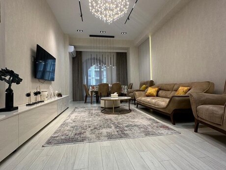 3 otaqlı yeni tikili - Elmlər Akademiyası m. - 107 m²