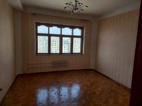 4 otaqlı köhnə tikili - Xalqlar Dostluğu m. - 100 m²
