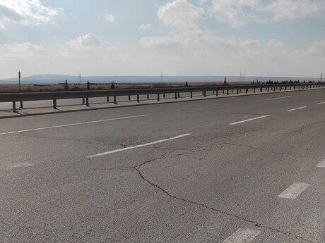 Satılır torpaq 450 sot, Ələt q.