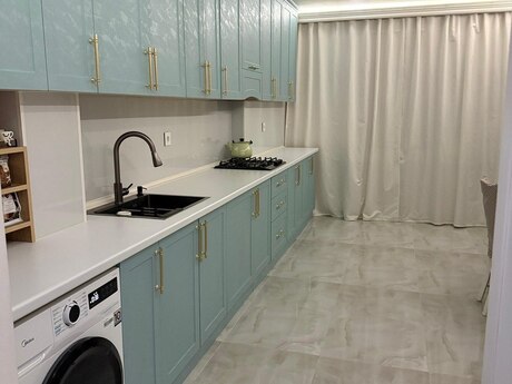 5 otaqlı köhnə tikili - Xalqlar Dostluğu m. - 130 m²