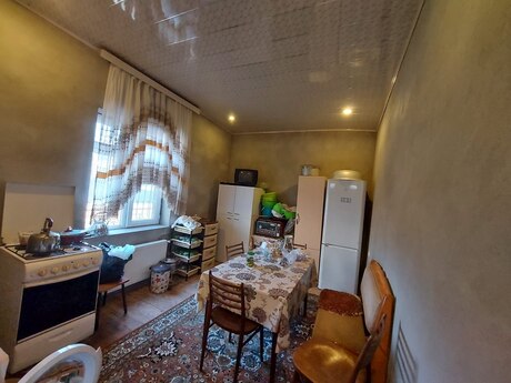 3 otaqlı həyət evi/bağ evi - Sumqayıt - 140 m²