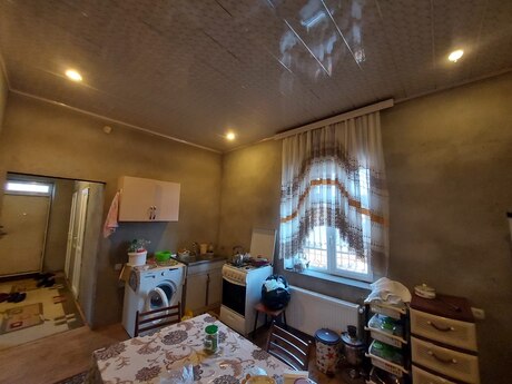 3 otaqlı həyət evi/bağ evi - Sumqayıt - 140 m²