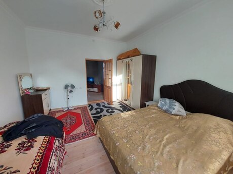 3 otaqlı həyət evi/bağ evi - Sumqayıt - 140 m²