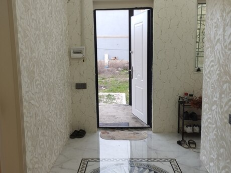Satılır 4 otaqlı həyət evi/bağ evi 150 m², Zığ q.