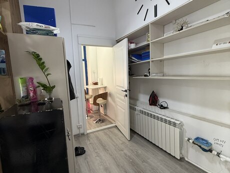 Obyekt - Bakıxanov q. - 37 m²