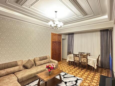Elan №5999224 - Bakı, Nizami m., 4 otaqlı, 145 m², 7/10 mərtəbə