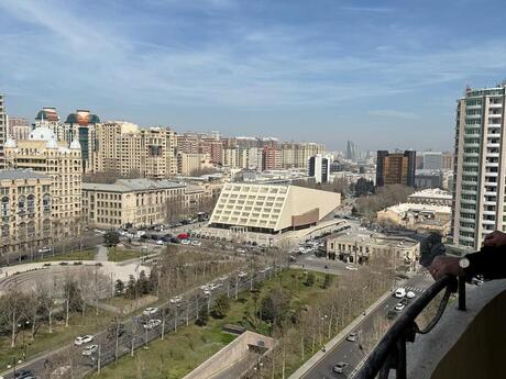 3 otaqlı yeni tikili - Sahil m. - 150 m²