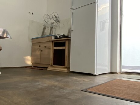 1 otaqlı köhnə tikili - Zabrat q. - 40 m²