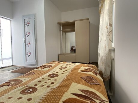 1 otaqlı köhnə tikili - Zabrat q. - 40 m²