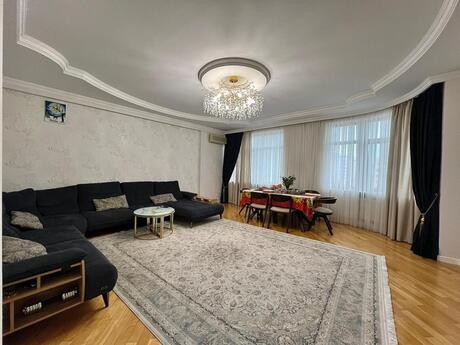 Объявление №5716566 - Баку, Наримановский  р., 3-комн., 130 м², 15/17 этаж