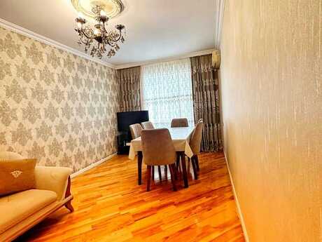 2 otaqlı köhnə tikili - Memar Əcəmi m. - 65 m²