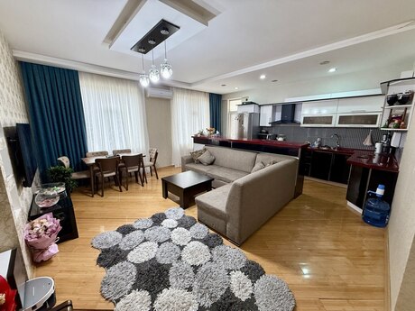 Satılır 3 otaqlı yeni tikili 98 m², Azadlıq Prospekti m.