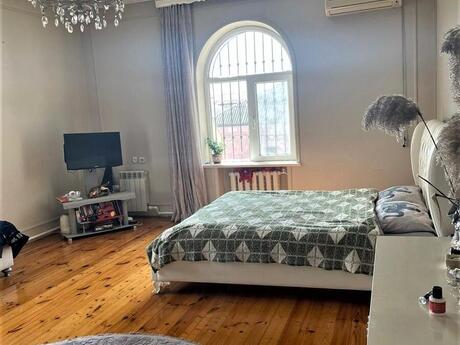 Объявление №5999437 - Баку, пос. Биладжары, 6-комн., 360 м²