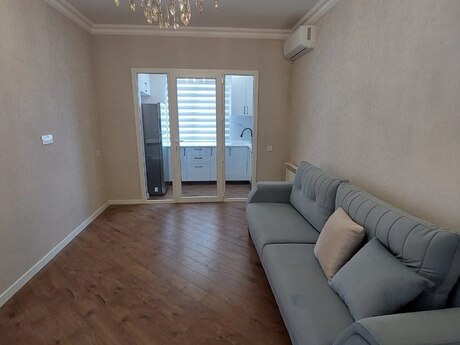 Elan №5999458 - Bakı, 8-ci mikrorayon q., 2 otaqlı, 55 m², 6/9 mərtəbə