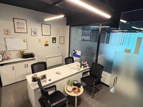 5 otaqlı ofis - Elmlər Akademiyası m. - 121 m²