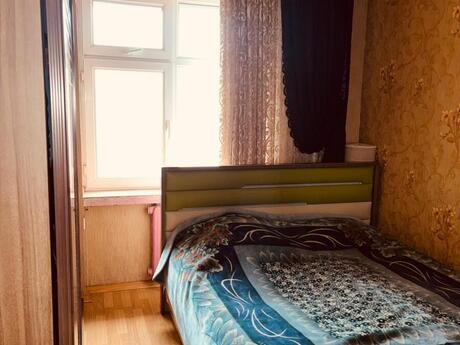 2 otaqlı köhnə tikili - Yeni Günəşli q. - 60 m²