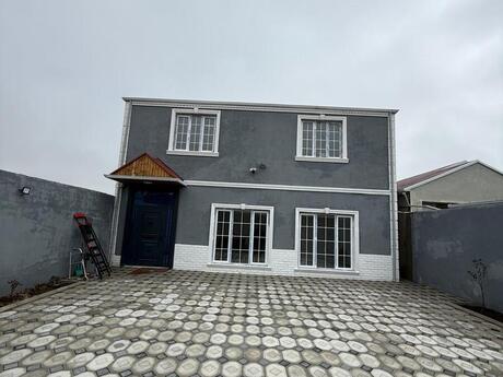 4 otaqlı həyət evi/bağ evi - Hövsan q. - 200 m²