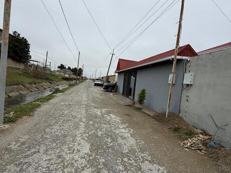 4 otaqlı həyət evi/bağ evi - Hövsan q. - 200 m²