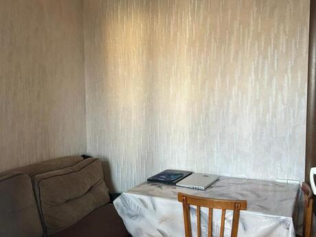 2 otaqlı köhnə tikili - Əhmədli m. - 60 m²