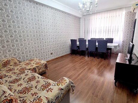 2-комн. новостройка - м. Нариман Нариманов - 60 м²