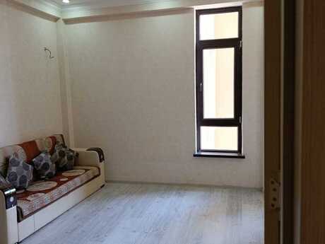 1 otaqlı yeni tikili - İnşaatçılar m. - 42 m²