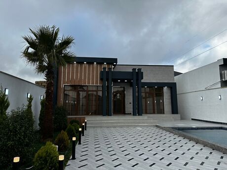 4 otaqlı həyət evi/bağ evi - Mərdəkan q. - 180 m²