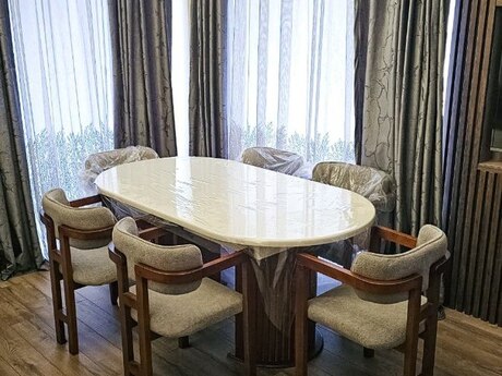 3 otaqlı yeni tikili - 28 May m. - 132 m²