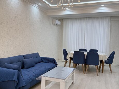 3-комн. новостройка - м. Иншаатчылар - 110 м²