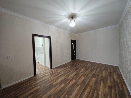 1 otaqlı köhnə tikili - Bakıxanov q. - 45 m²