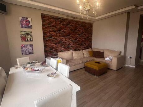 2 otaqlı yeni tikili - 8-ci mikrorayon q. - 62 m²