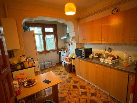 Elan №6000409 - Bakı, Nəriman Nərimanov m., 4 otaqlı, 100 m², 4/5 mərtəbə