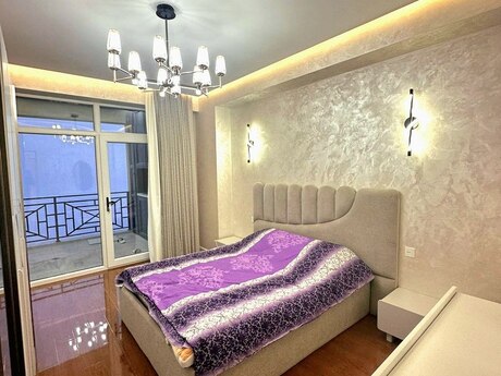 2 otaqlı yeni tikili - Əhmədli q. - 100 m²